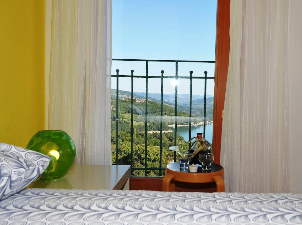 B&B Borgo Massovrana Castel di Casio Chambre photo